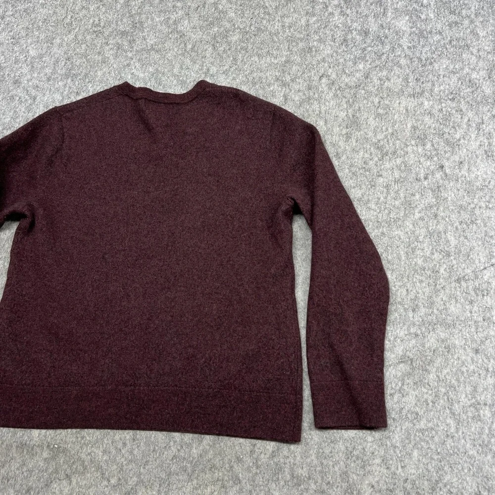 Banana Republic Sweater Mens L Burgundy Red Merino Wool V Neck‎ Lightweight Knit